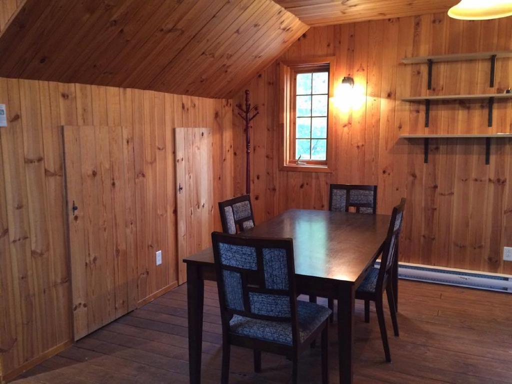 Le Chalet Apartment Shawinigan Bagian luar foto