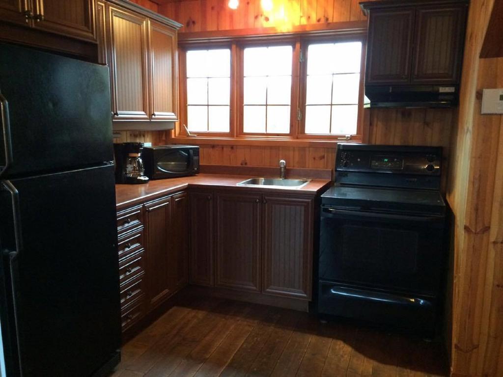Le Chalet Apartment Shawinigan Bagian luar foto